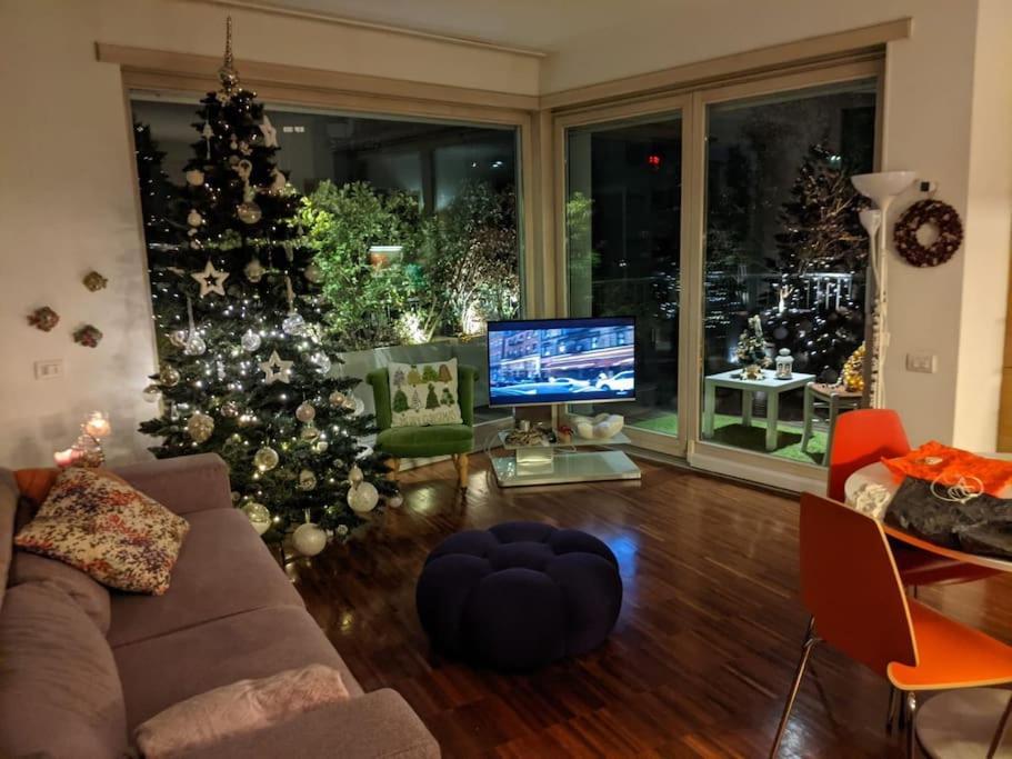 Appartamento Vista San Luca Con Terrazza Panoramica Bologna Exterior foto